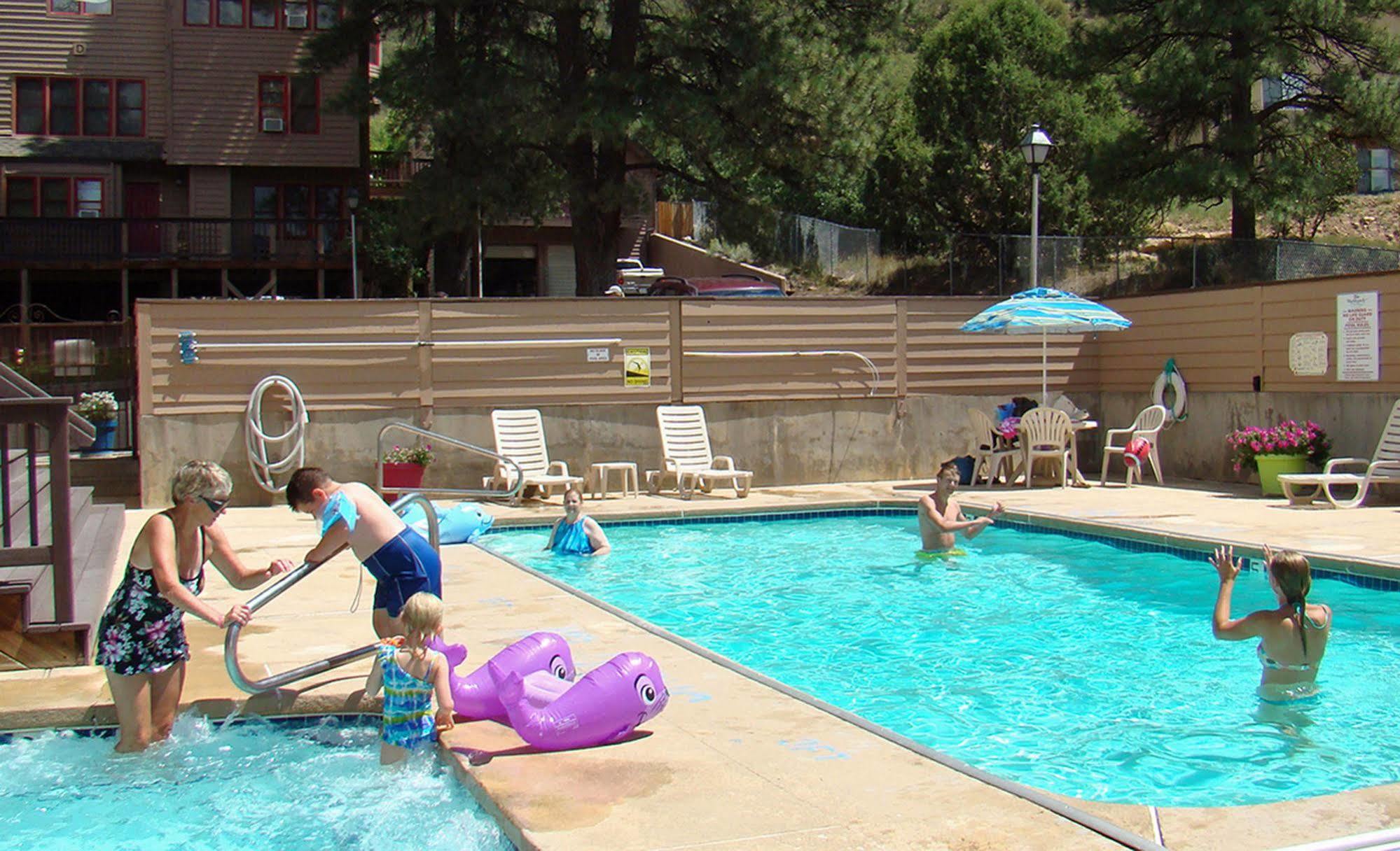 The Ferringway Resort Condominiums Durango Exteriör bild